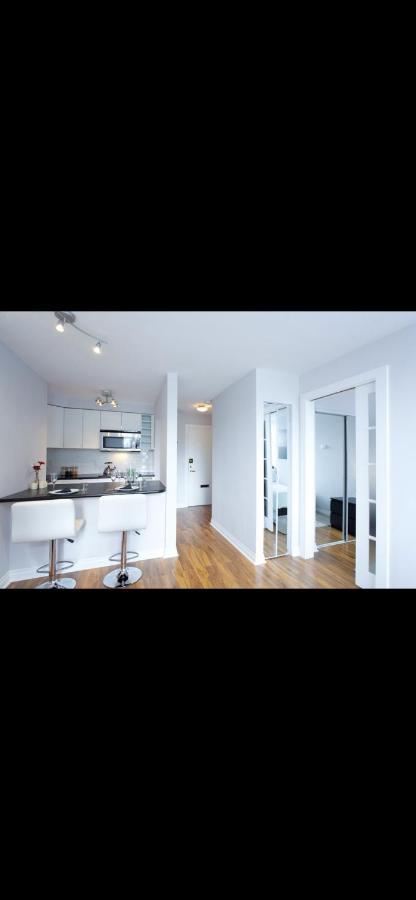 Cozy Vancouver Condo 외부 사진